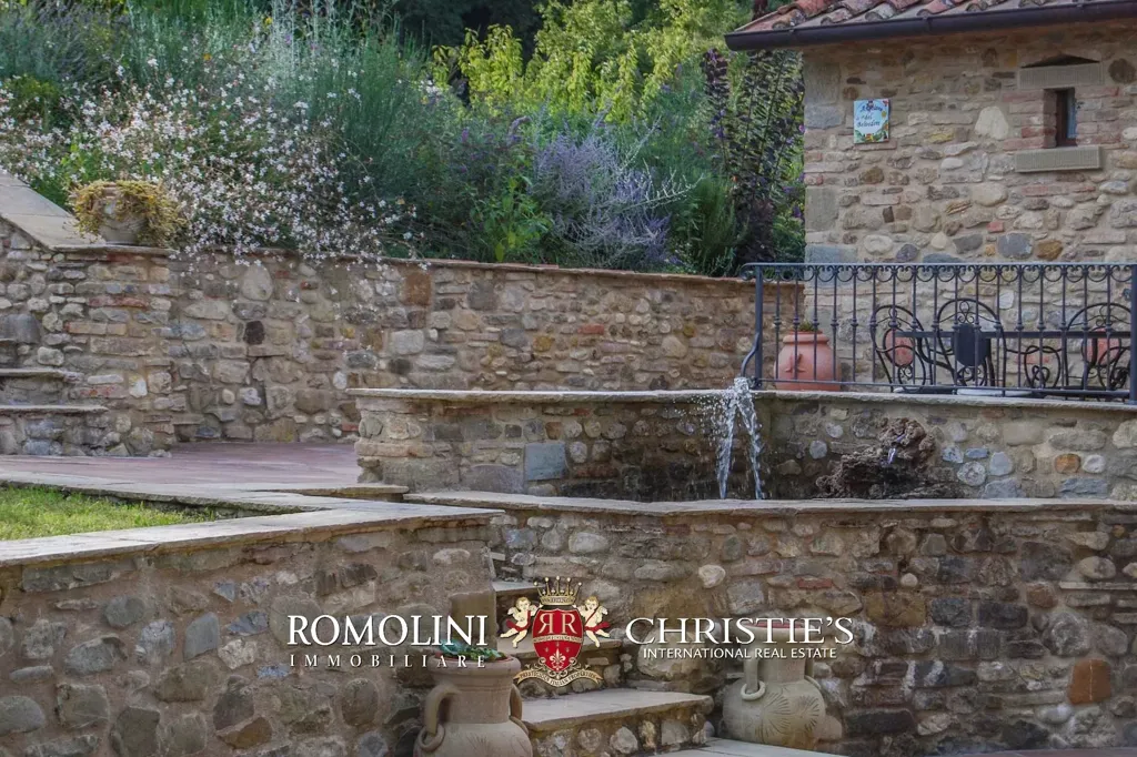 Terrass - Estate with Vineyard in Anghiari, Tuscany