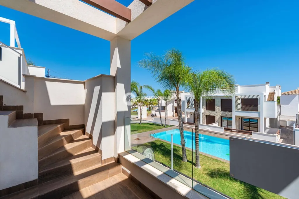 Piscine - Penthouse with Mountain Views in Torrevieja