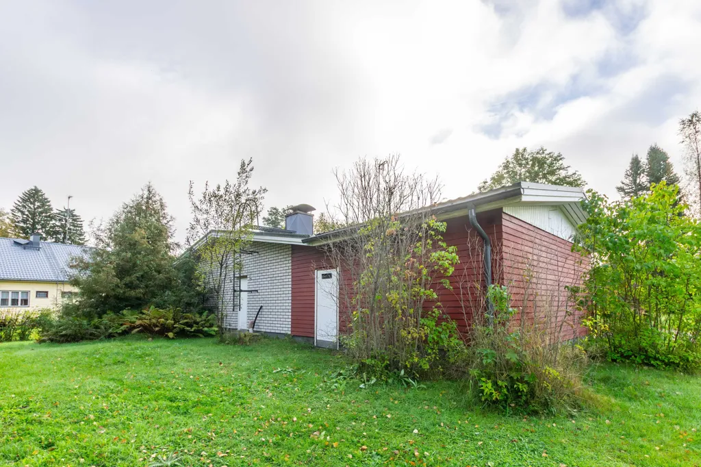 Aed - Detached House with Sauna in Juupajoki