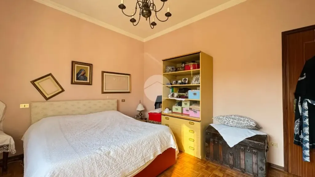 Bedrooms - Terraced Villa with Garden in Marcaria