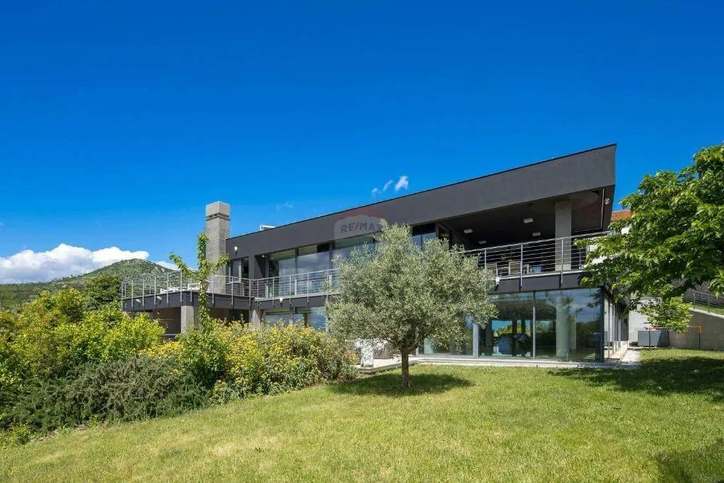Välivaade - Wellness Villa with Panoramic Views in Hreljin