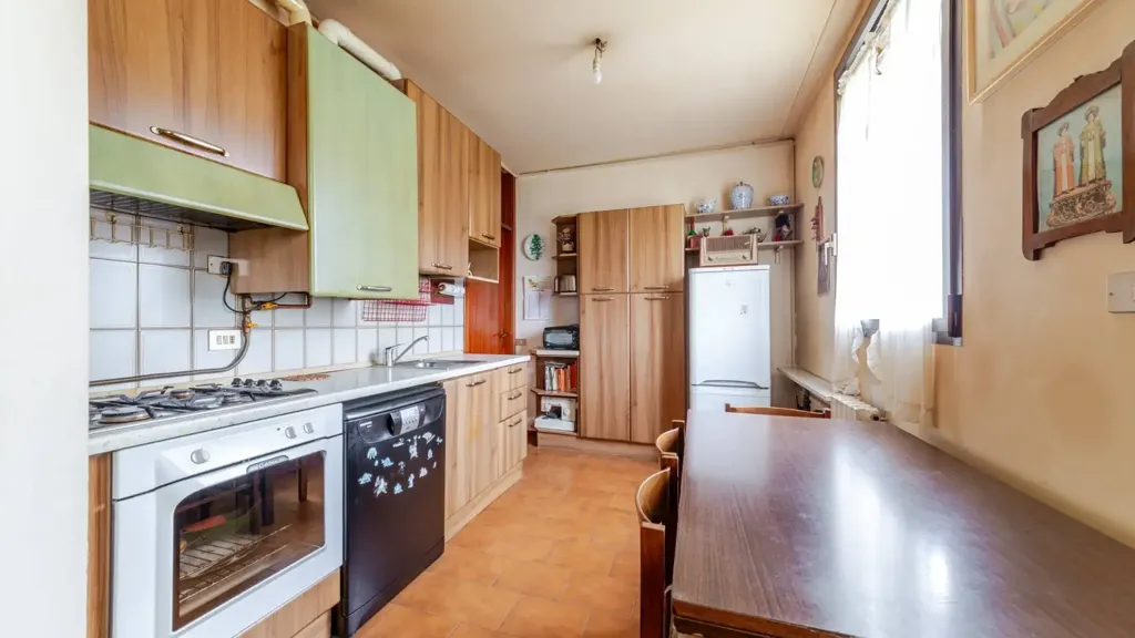 Cuisine - 4-Bedroom Apartment with Terrazzo in Milan