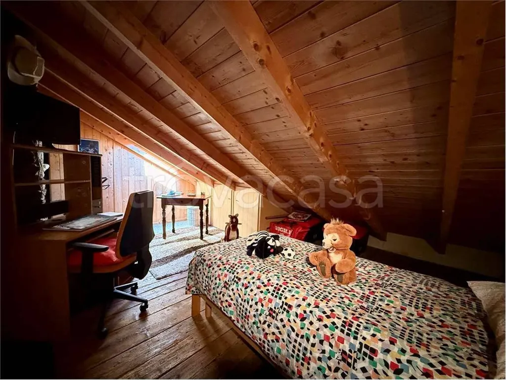 Chambres - Rustic Semi-detached House with Balcony in Armeno