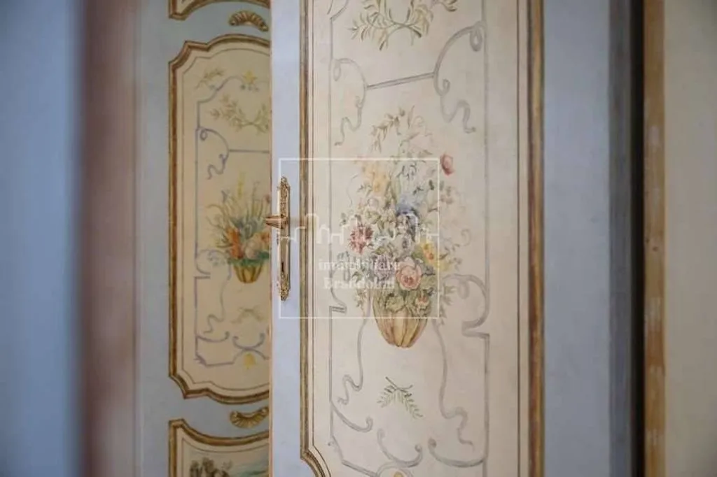 Stanze - Villa with Lake View in Gavirate