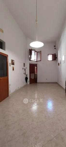 Séjour - Two-Room Apartment with High Ceilings in Barletta