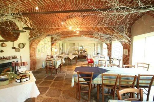 Salle à manger - Rustic Casale with Panoramic Views in Bra