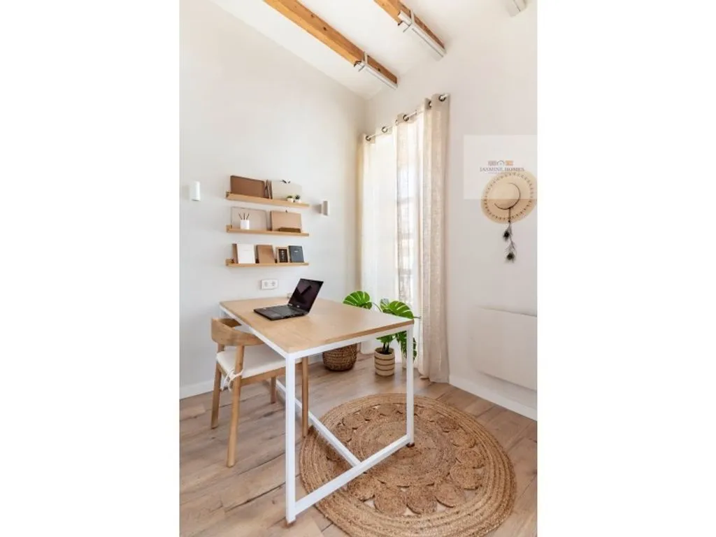 Kabinet - Luxury Flat with Balcony in Valencia's Historic Centre