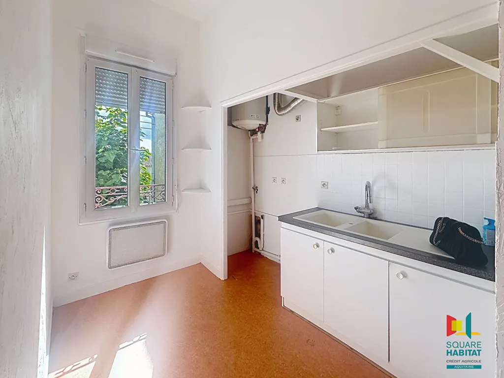 Cucina - Bright 2-Bed Apartment in Cenon