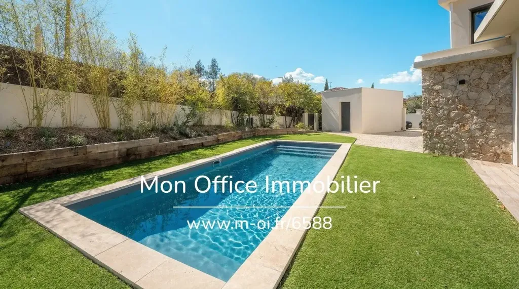 Bassein - Renovated House with Pool in Aix-Luynes