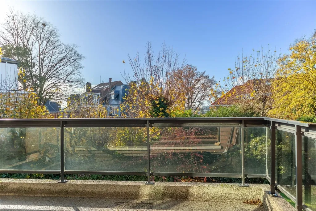 Rõdu - Apartment with Terraces in Uccle's Messidor