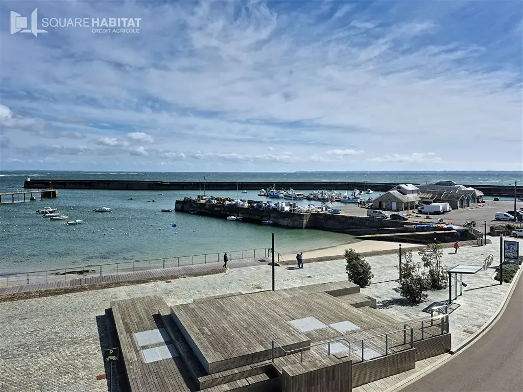 3-Bedroom Apartment with Sea View in Quiberon