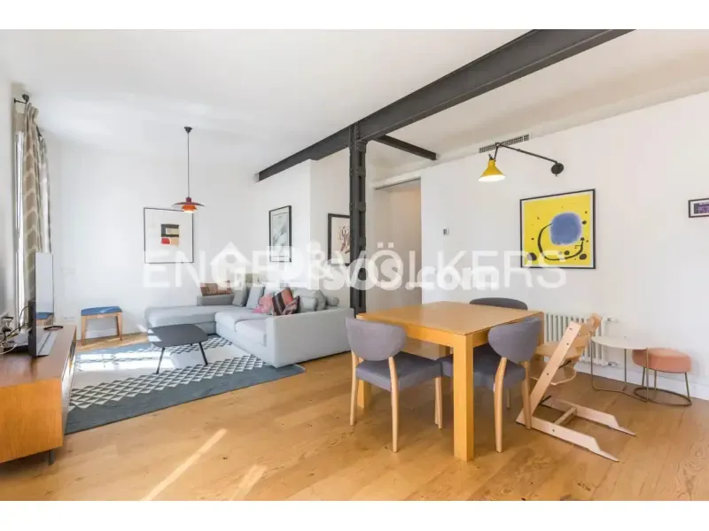 Séjour - Apartment with Balcony in Chamberí