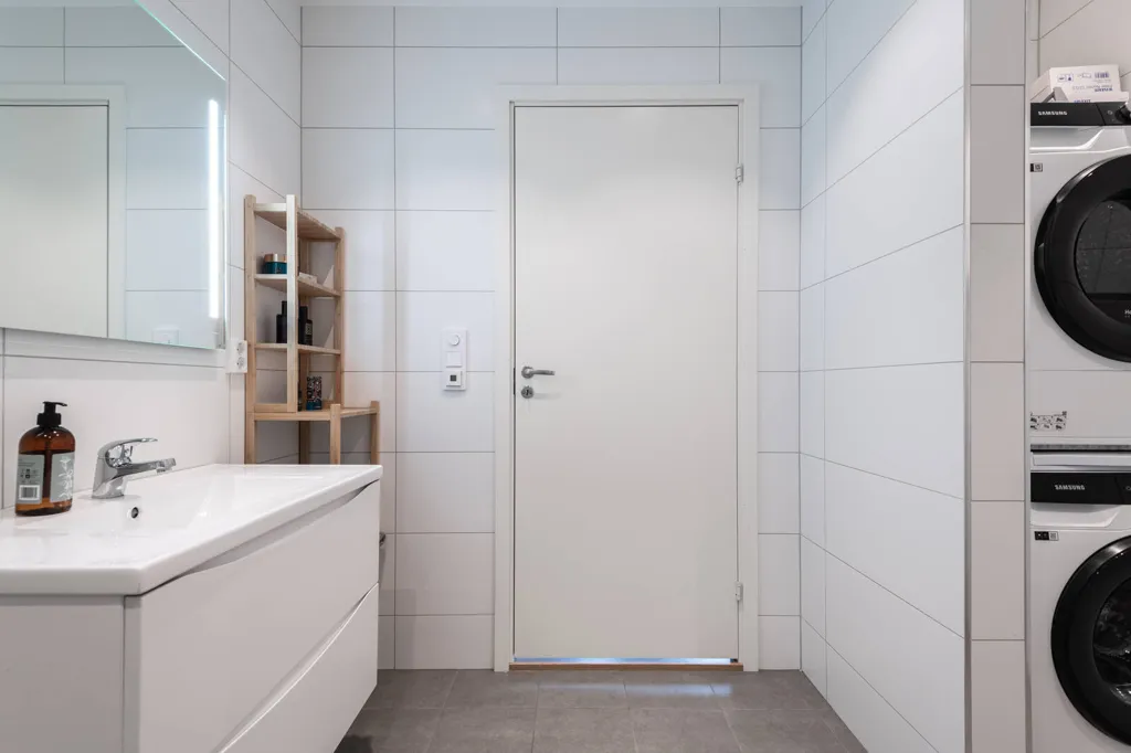 Buanderie - Modern Flat with South Terrace in Hannestad