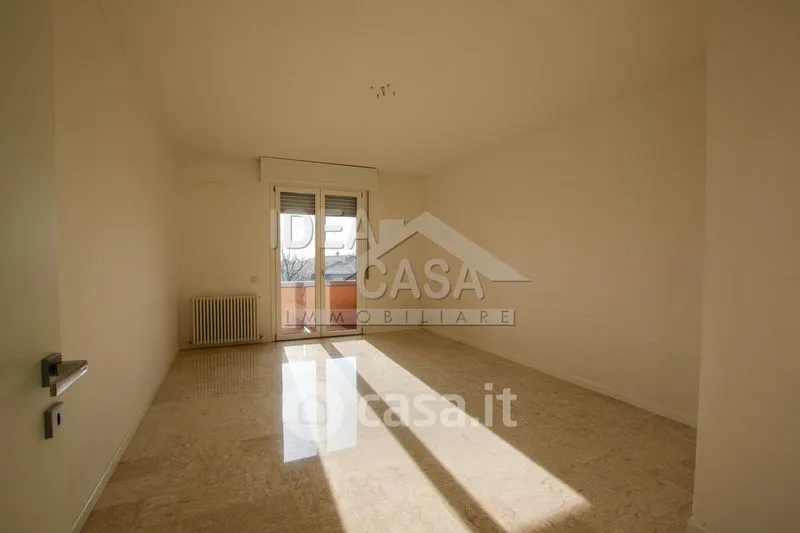 Toad - Spacious Apartment with Balcony in Mirandola