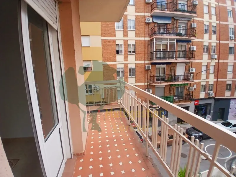 Balcone - Apartment with Lift in Nuevo Oeste, Cáceres