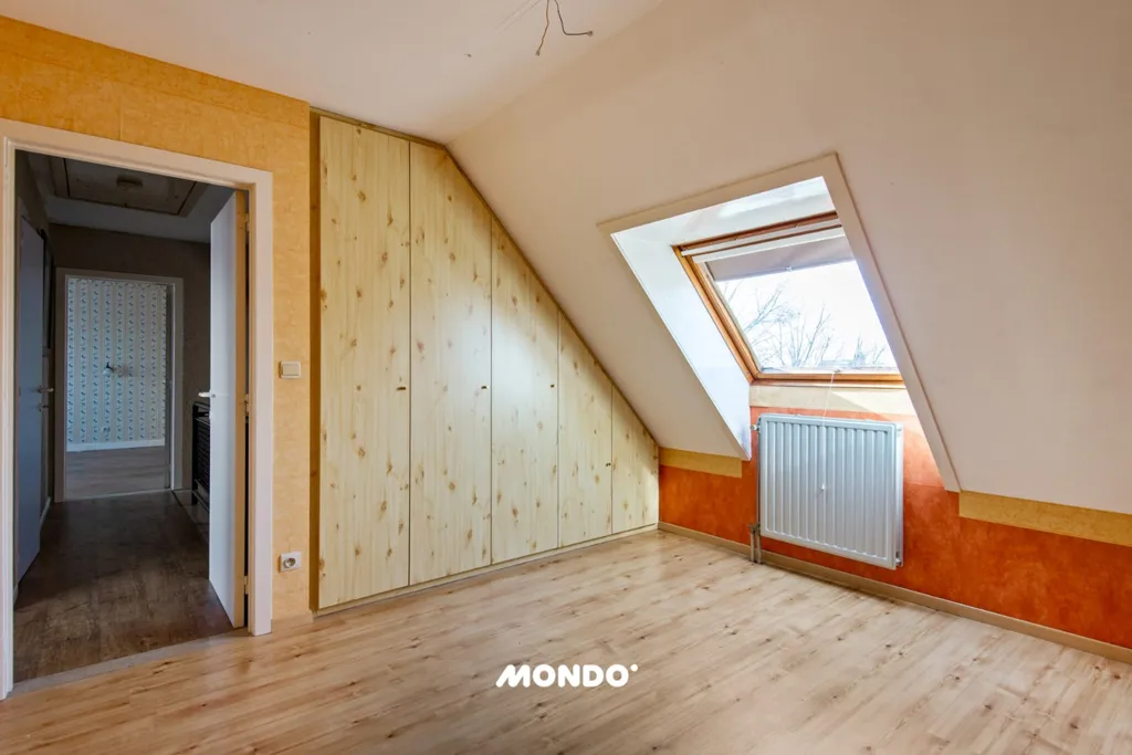 Pièces - Appartement Duplex avec Balcon au Cœur de Willebroek