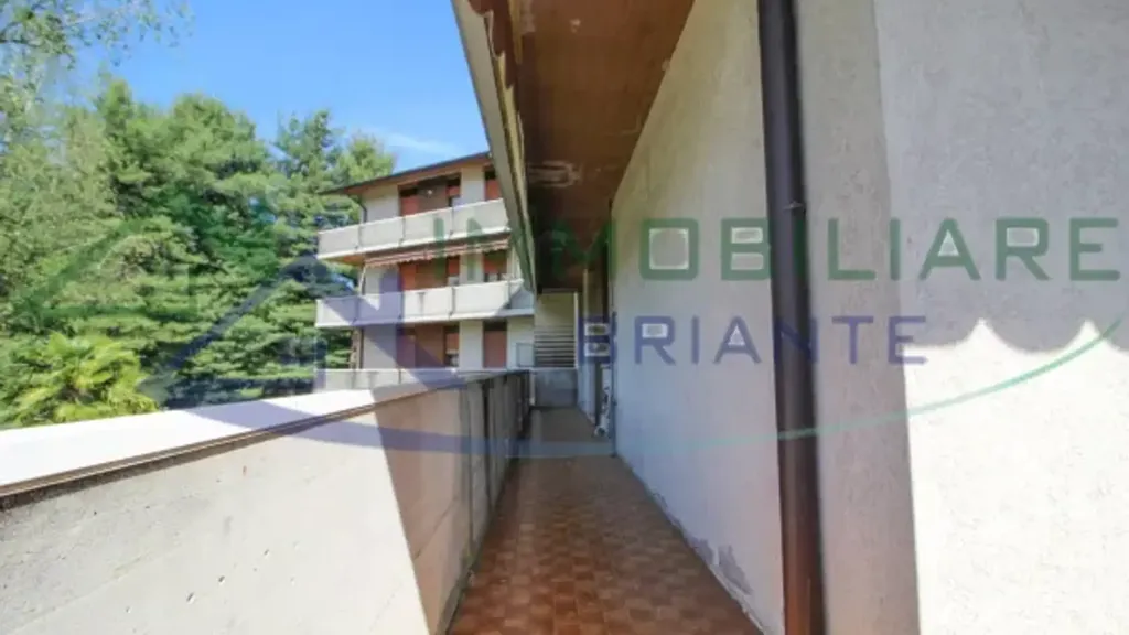 Rõdu - Apartment with Balcony in Arsago Seprio