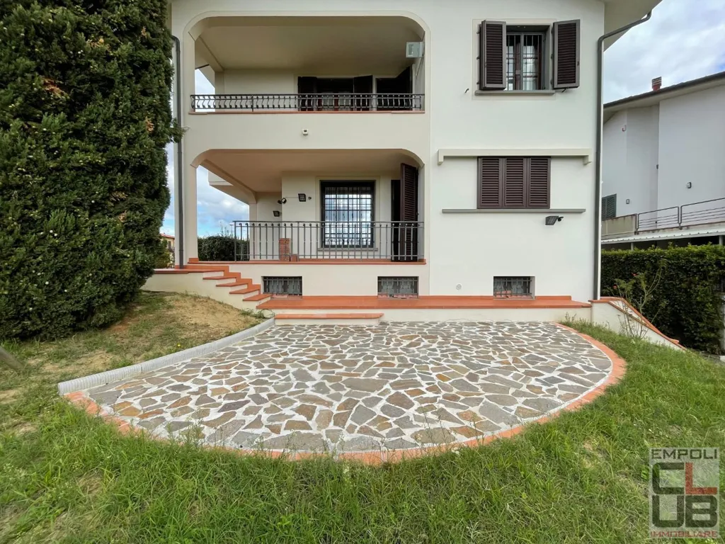 Välivaade - Bifamiliar Villa with Garden in Cerreto Guidi