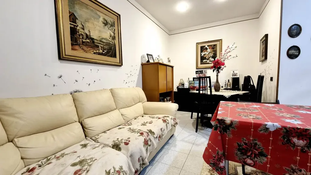 Elutuba - Three-Bedroom Apartment in Ancona