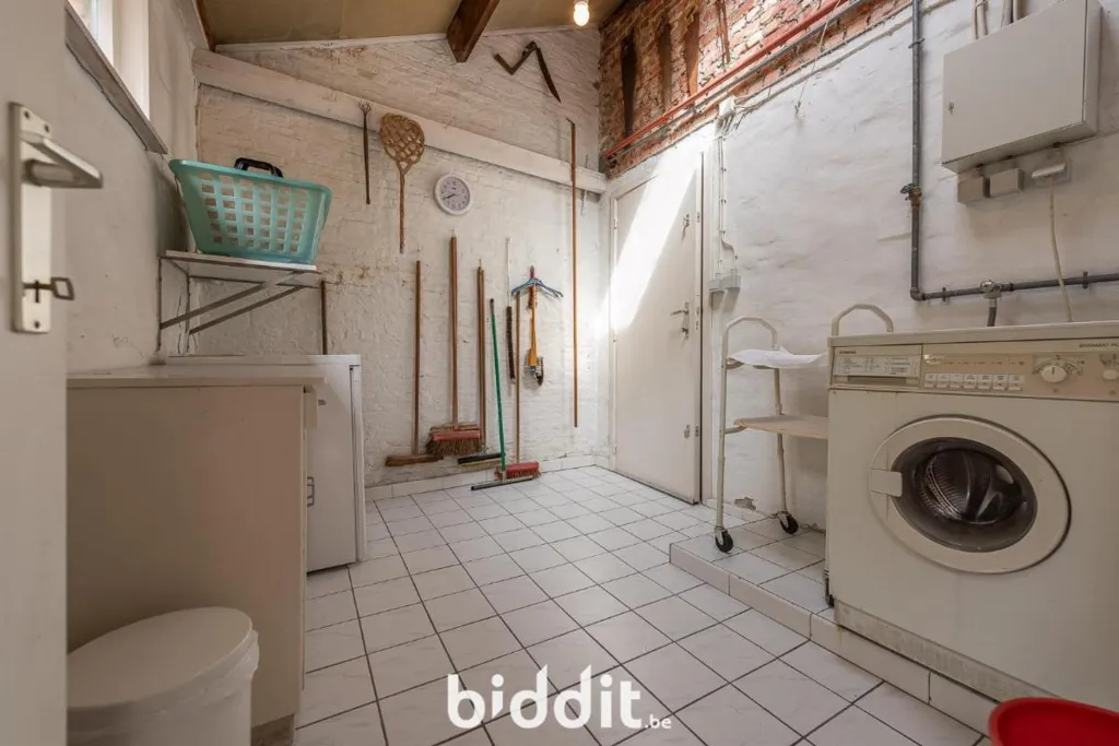 Buanderie - Maison à Rénover avec Garage au Centre de Lokeren