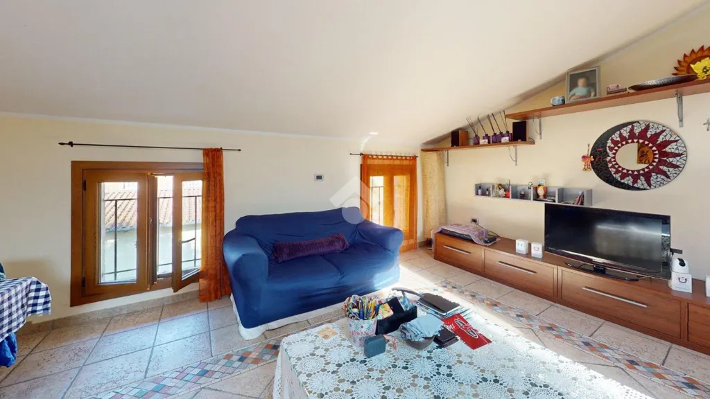 Villa with Private Garden in Cento