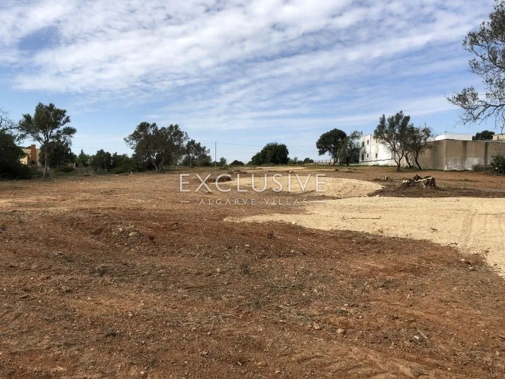 Jardin - Building Land with Pool Project in Almancil