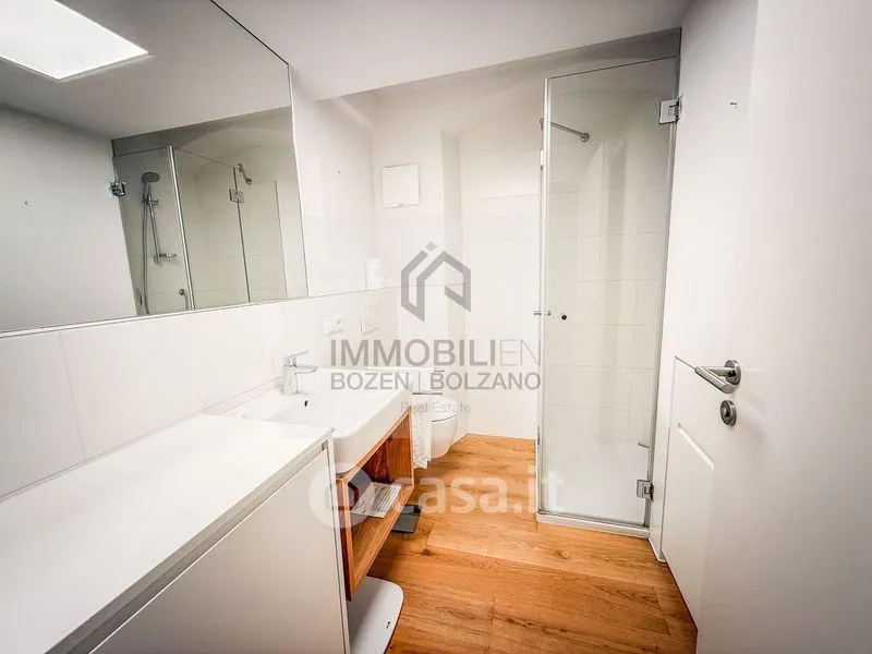 Bagni - Rustic-Style Flat with Private Garden in Egna