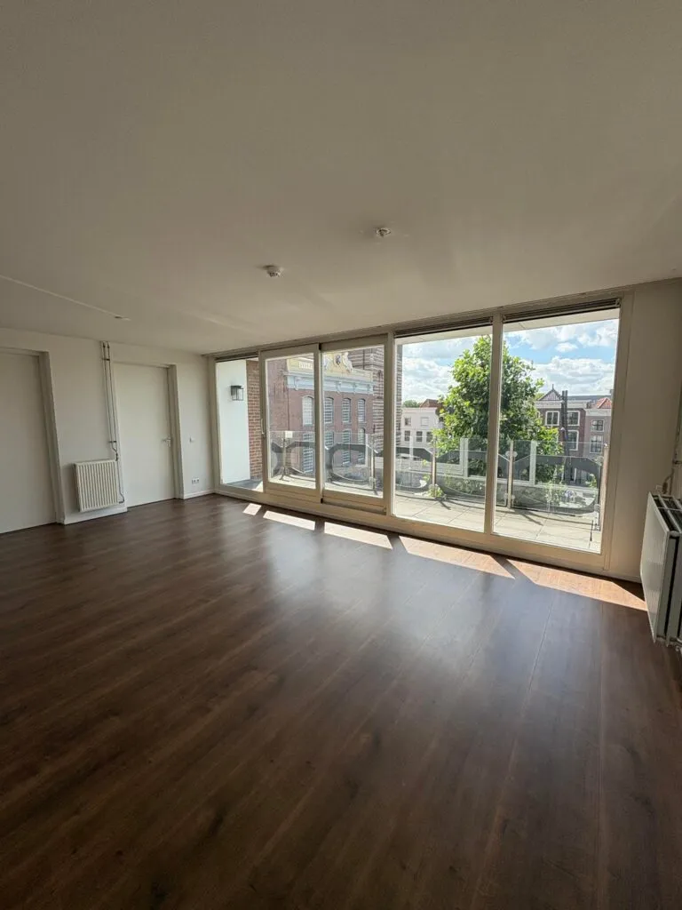 Elutuba - Spacious Apartment with Balcony in Goes Centre