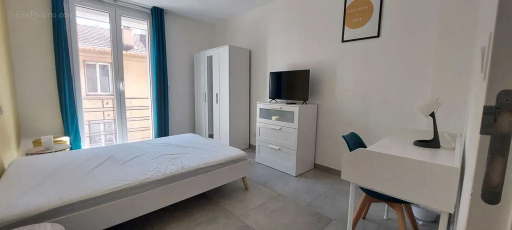 Chambres - Appartement en Colocation avec Balcon au Centre de Toulon