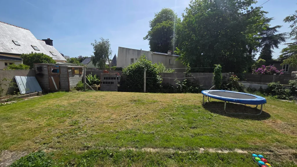 Garden - 5-Piece House with Garden near Bégard Centre