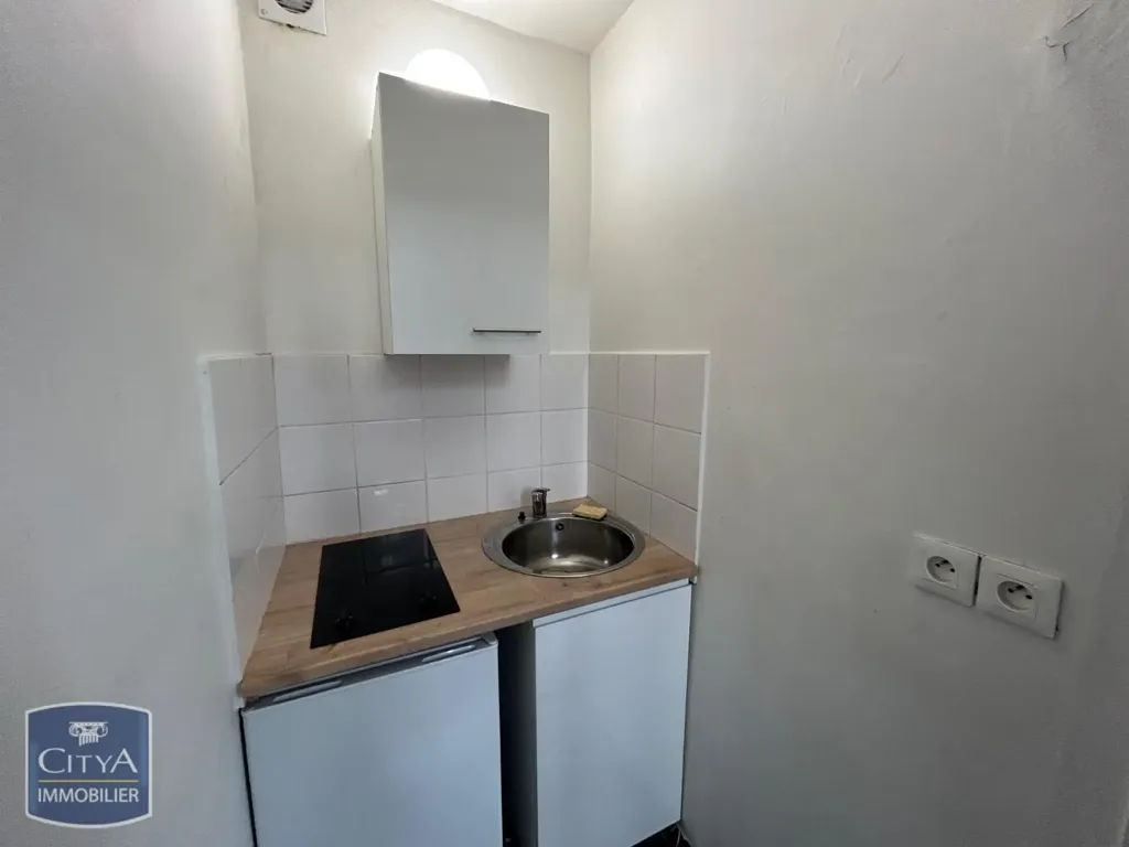Köök - Renovated Studio Apartment in Paris 4e