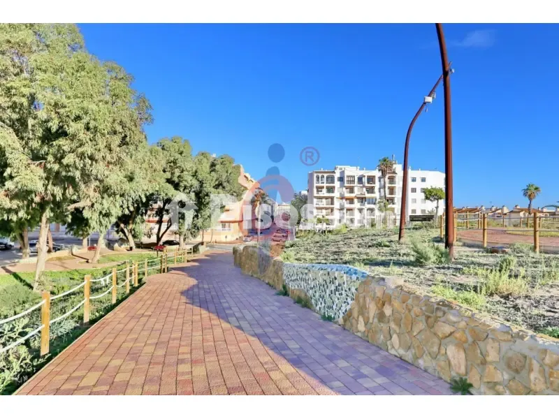 East-Facing Apartment with Terrace in Guardamar
