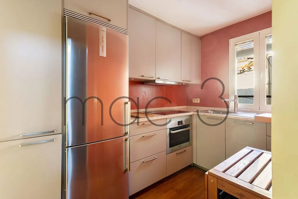 Cuisine - Apartment with Balcony in Justicia, Madrid