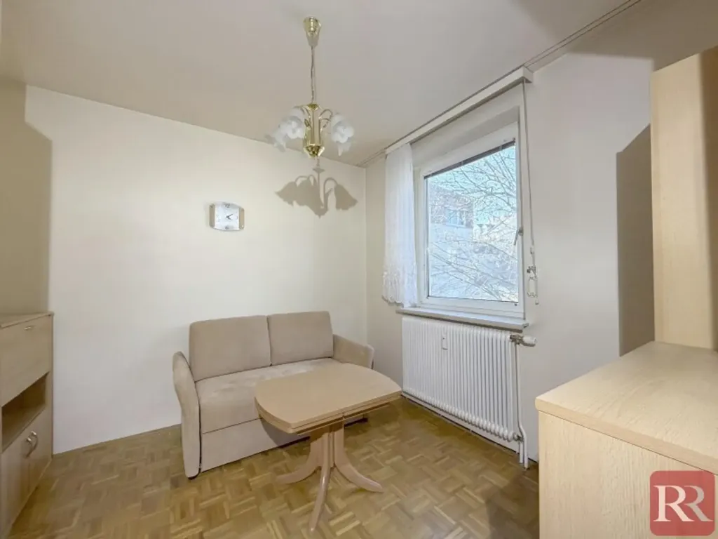 Magamistoad - 3-Bedroom Apartment with Balcony in Kritzendorf