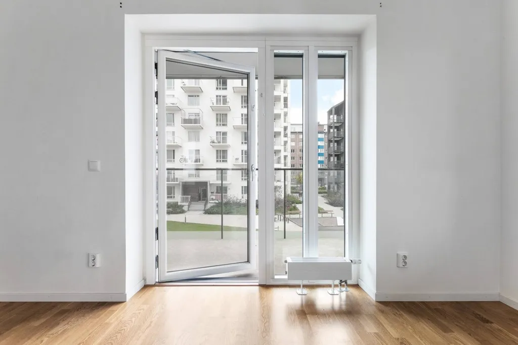 Pièces - Apartment with Large Balcony in Rinkeby