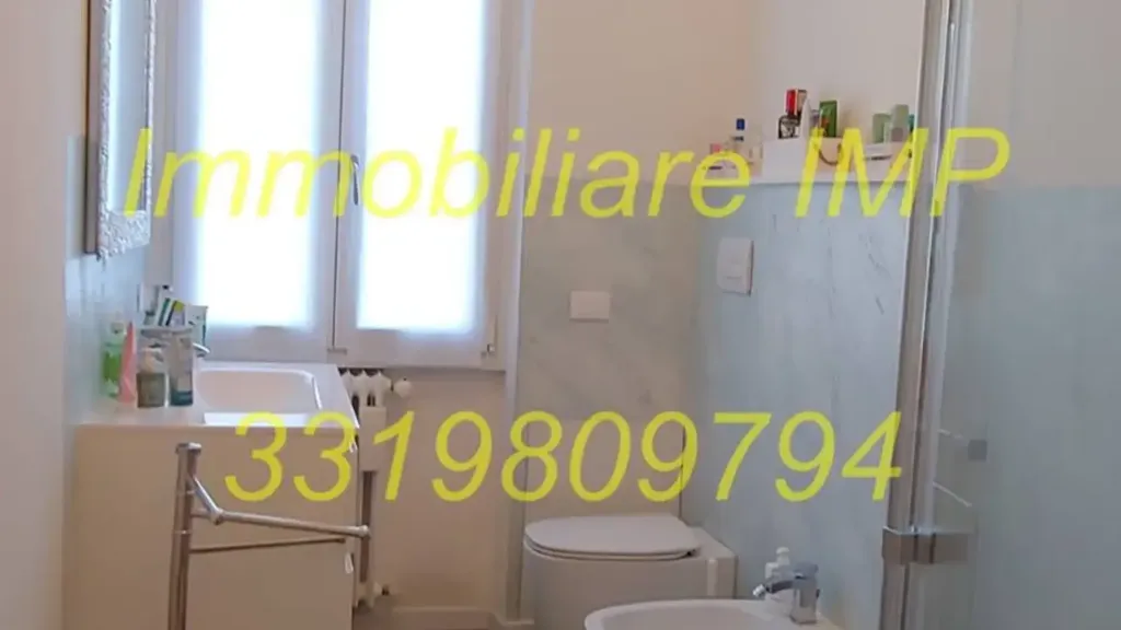 Salles de bain - Modern Bilocale with Balcony in Loano