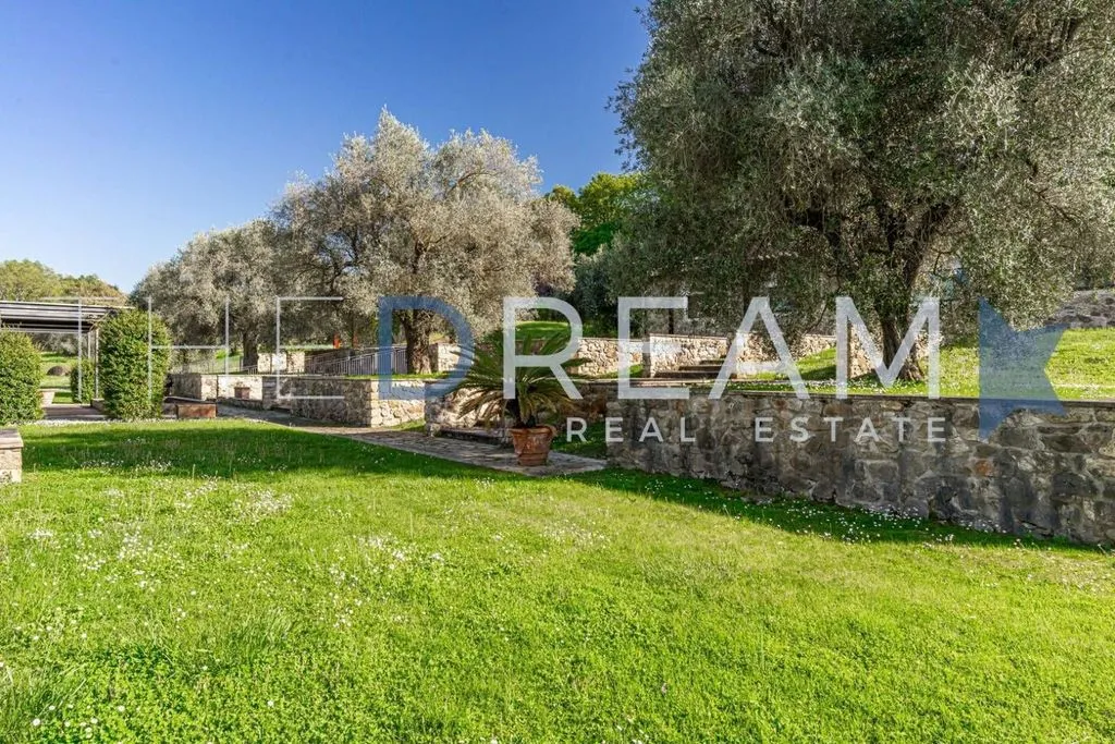 Giardino - Luxury Villa with Pool in Manciano, Tuscany