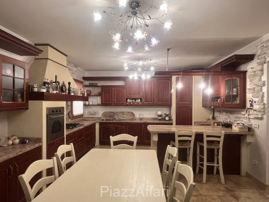 Söögituba - Luxury Villa with Private Garden in Brugine