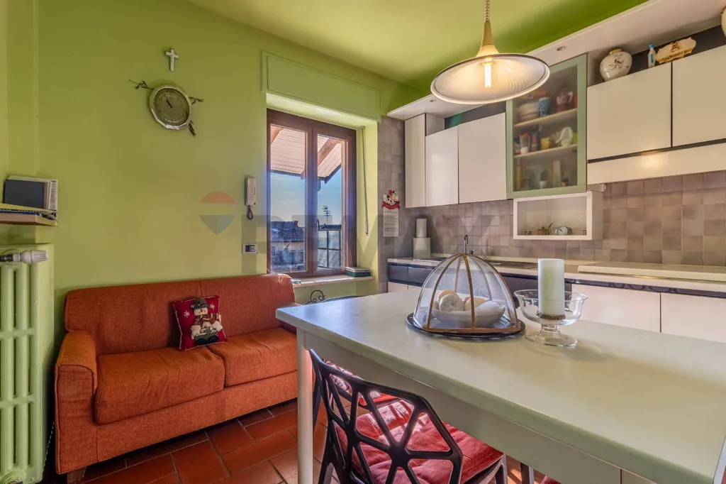 Cuisine - Triplex Villa with Garden in Occhieppo Superiore