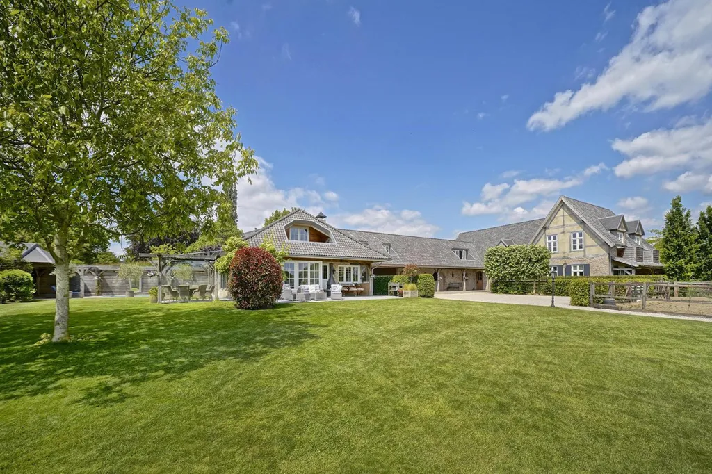 Aed - Luxury Villa with Wellness in Margraten