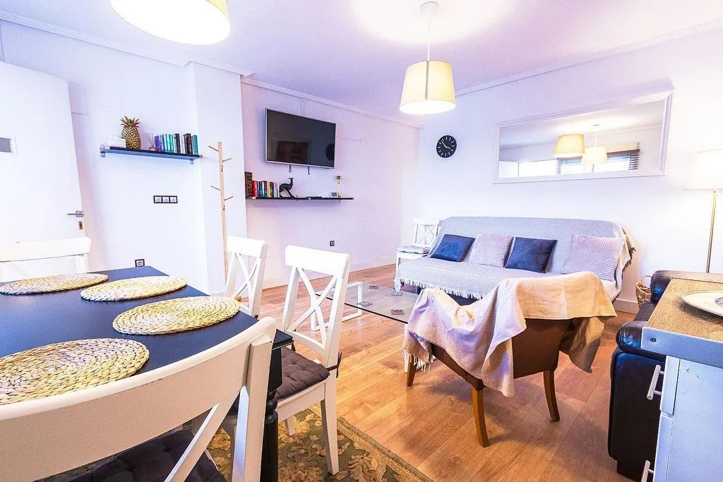 Dining Room - Holiday Apartment with Terrace in Torrevieja