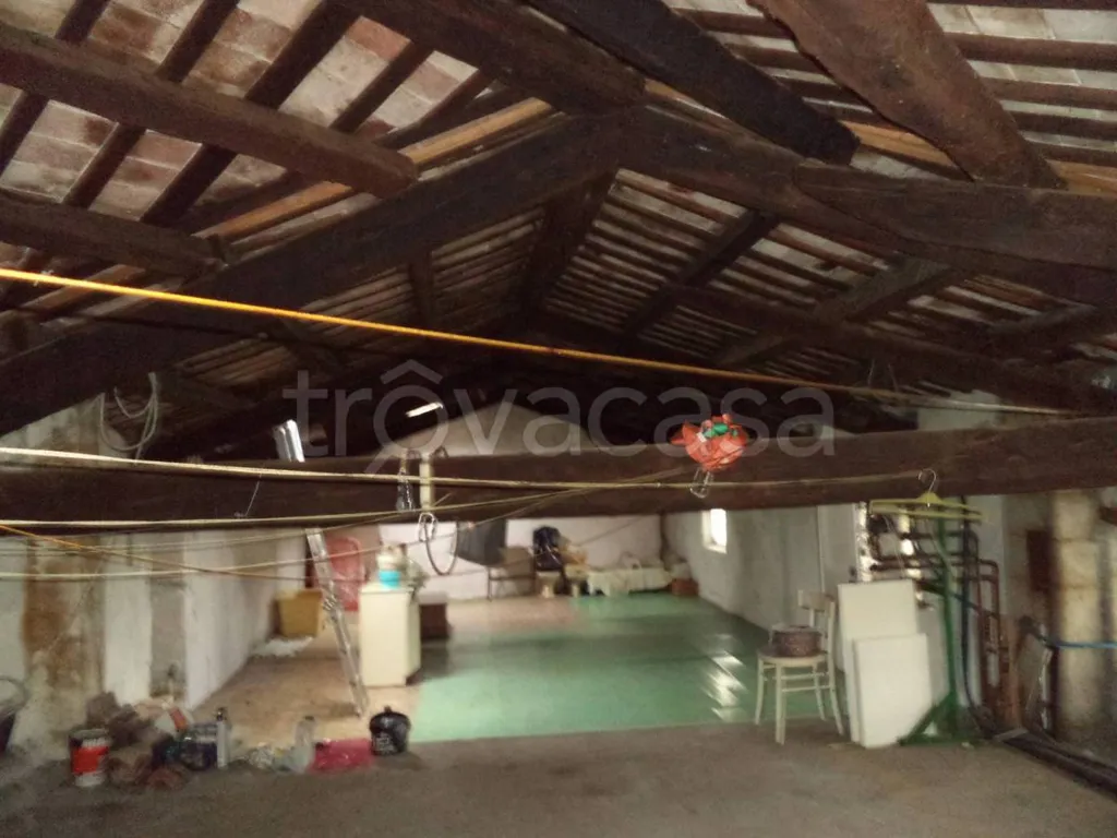 Pièces - Independent House with Garden in Cormons