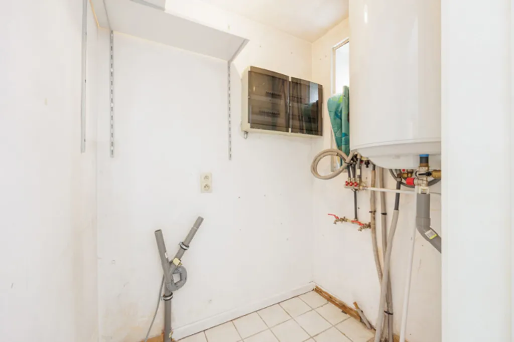 Buanderie - Maison avec 2 Appartements et Terrasse à Herentals