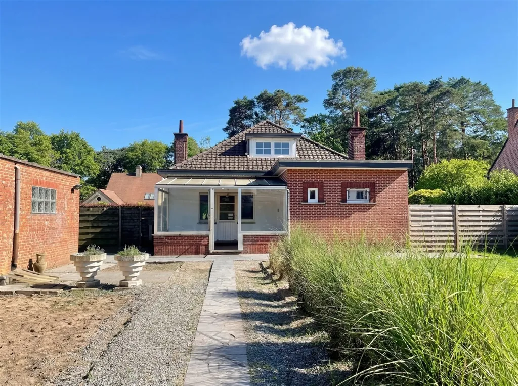 Välivaade - 1954 Villa with Garden in Keerbergen