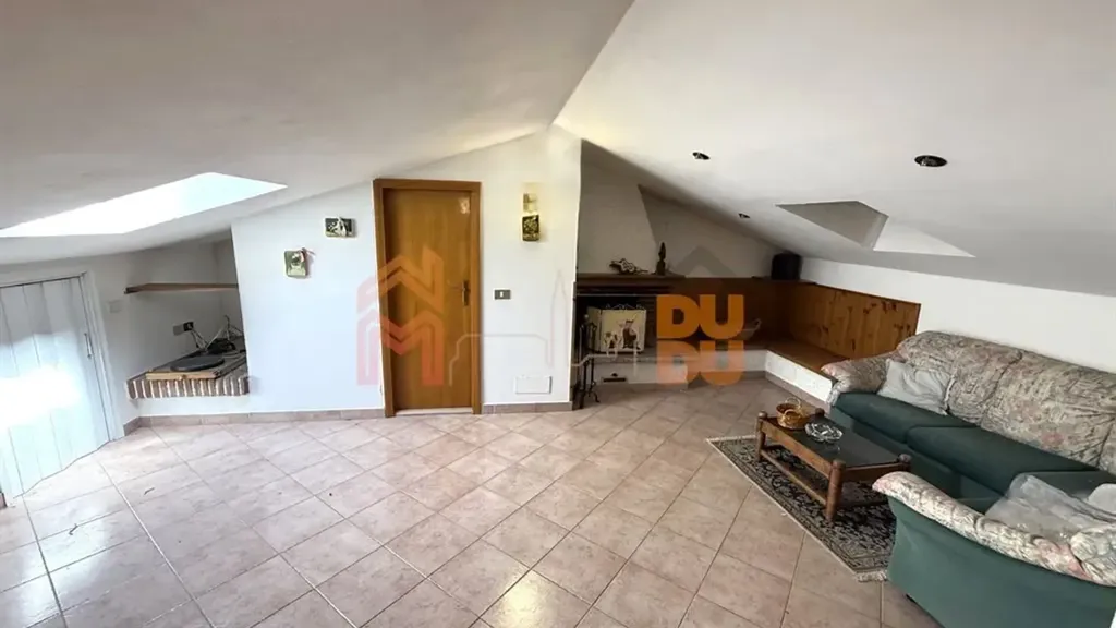 Elutuba - Apartment with Balcony in Arezzo