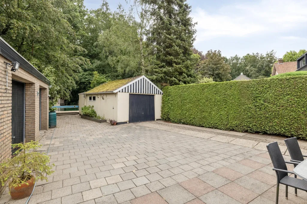 Terrass - Free-Standing House with Garden in Breda