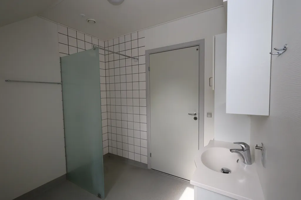 Vannitoad - Apartment with Balcony in Aunslevparken