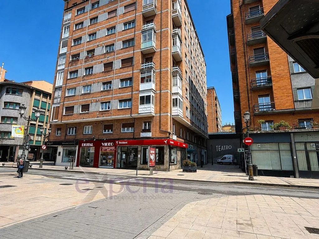 Exterior - Central Flat with Lift in La Felguera