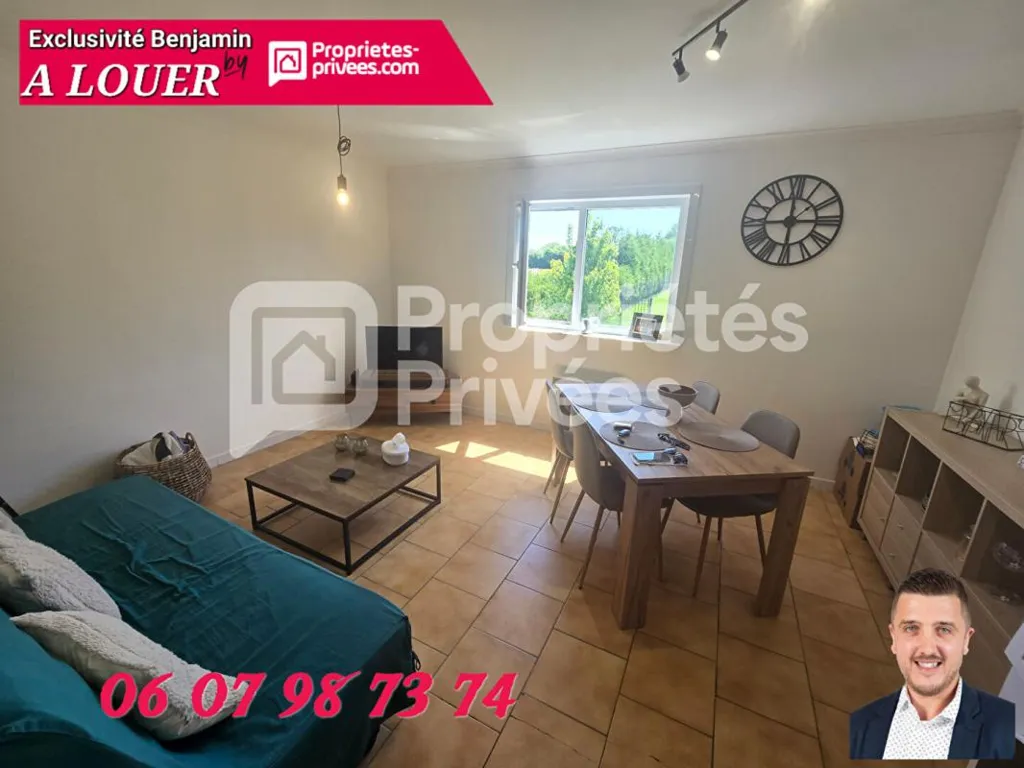 Elutuba - 2-Bedroom Apartment in Regniowez