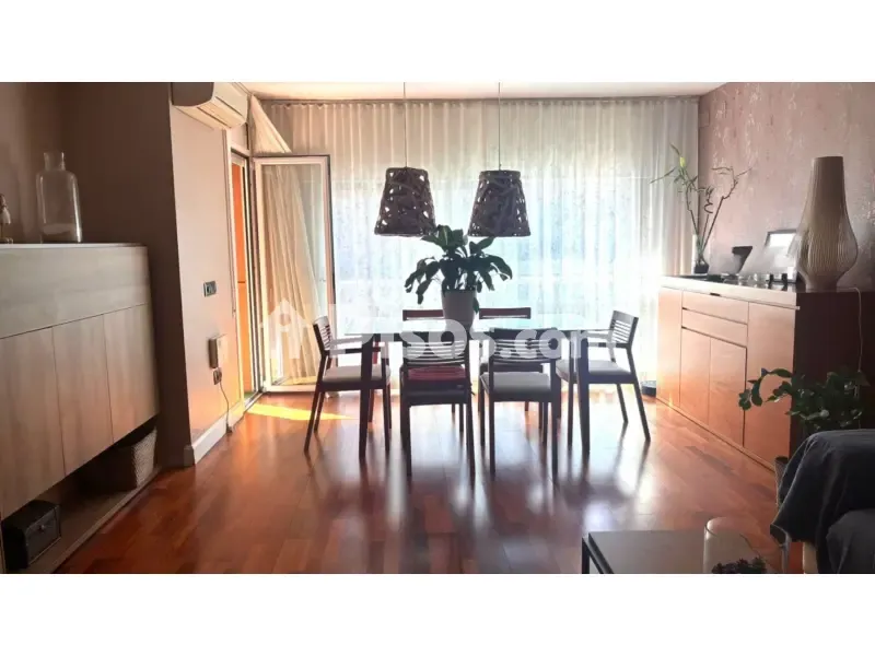 Salle à manger - Apartment with Balcony in Xalets-Humbert Torres
